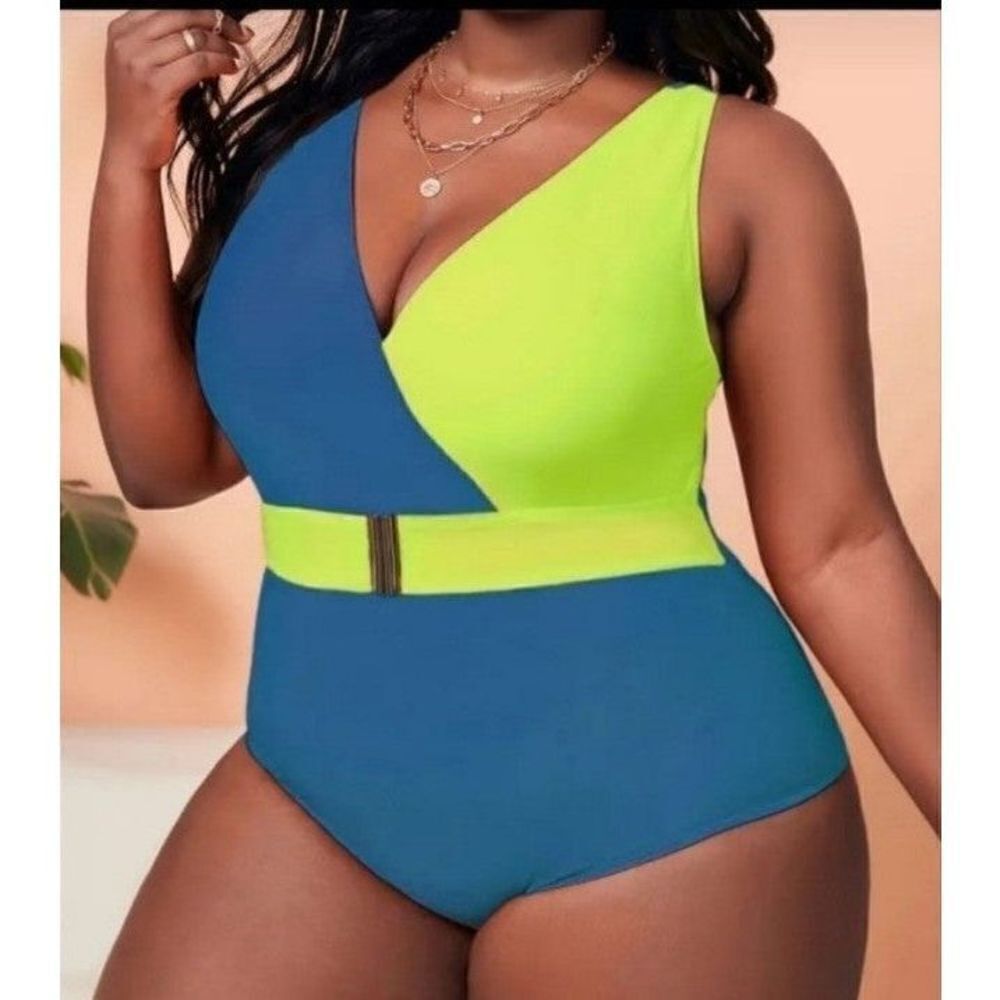 Plus Size Colorblock V Neck One Piece Swimsuit sz 0X